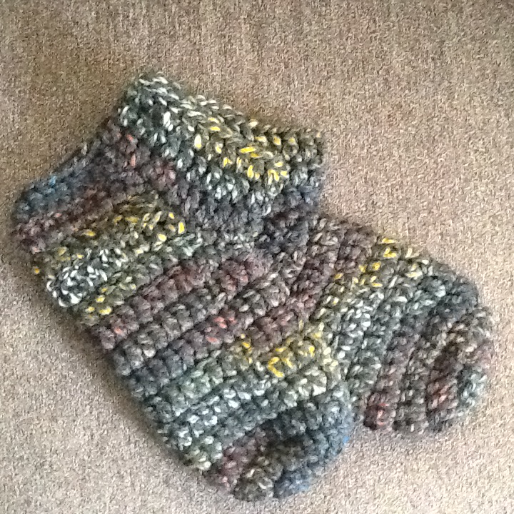 free slipper socks crochet pattern
