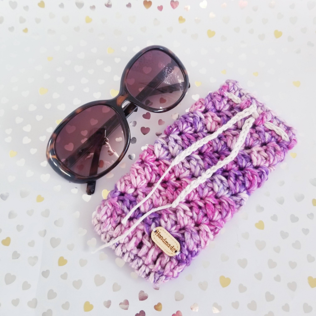 Simple Stylish Glasses Case - Carroway Crochet