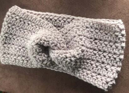 The Herringbone Twist Headband: Free Crochet Pattern - Carroway Crochet