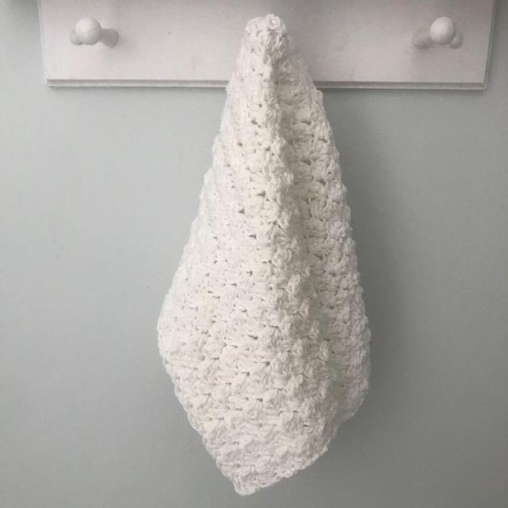 Crochet hand towel pattern